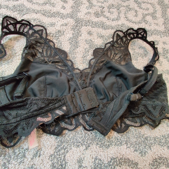 VICTORIA SECRET PINK Black See Through Lace Date Unlined Floral Print Bralette S - Picture 8 of 13